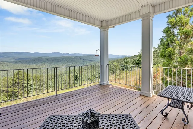 $987,500 | 283 Jocassee Ridge Way, Salem, SC 29676