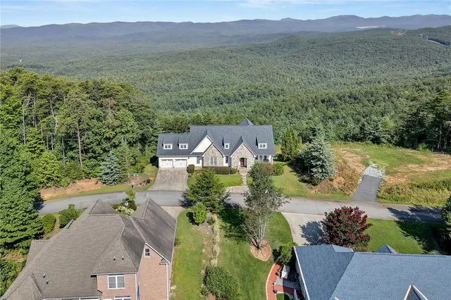 $987,500 | 283 Jocassee Ridge Way, Salem, SC 29676