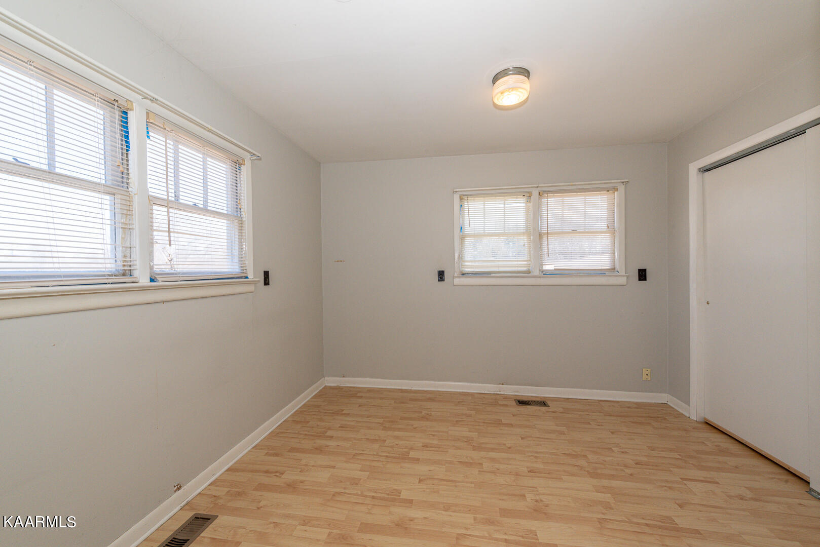1297-1293 Rudd Road Greenback, TN 37742 - Photo 21 of 32 DSC_7057