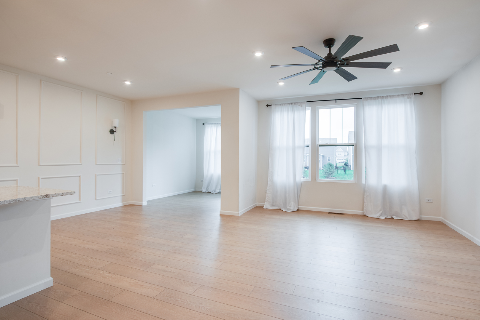 1205 Josiah Road, Unit 1205 Naperville, IL 60563 - Photo 5 of 26 Gallery Image 5