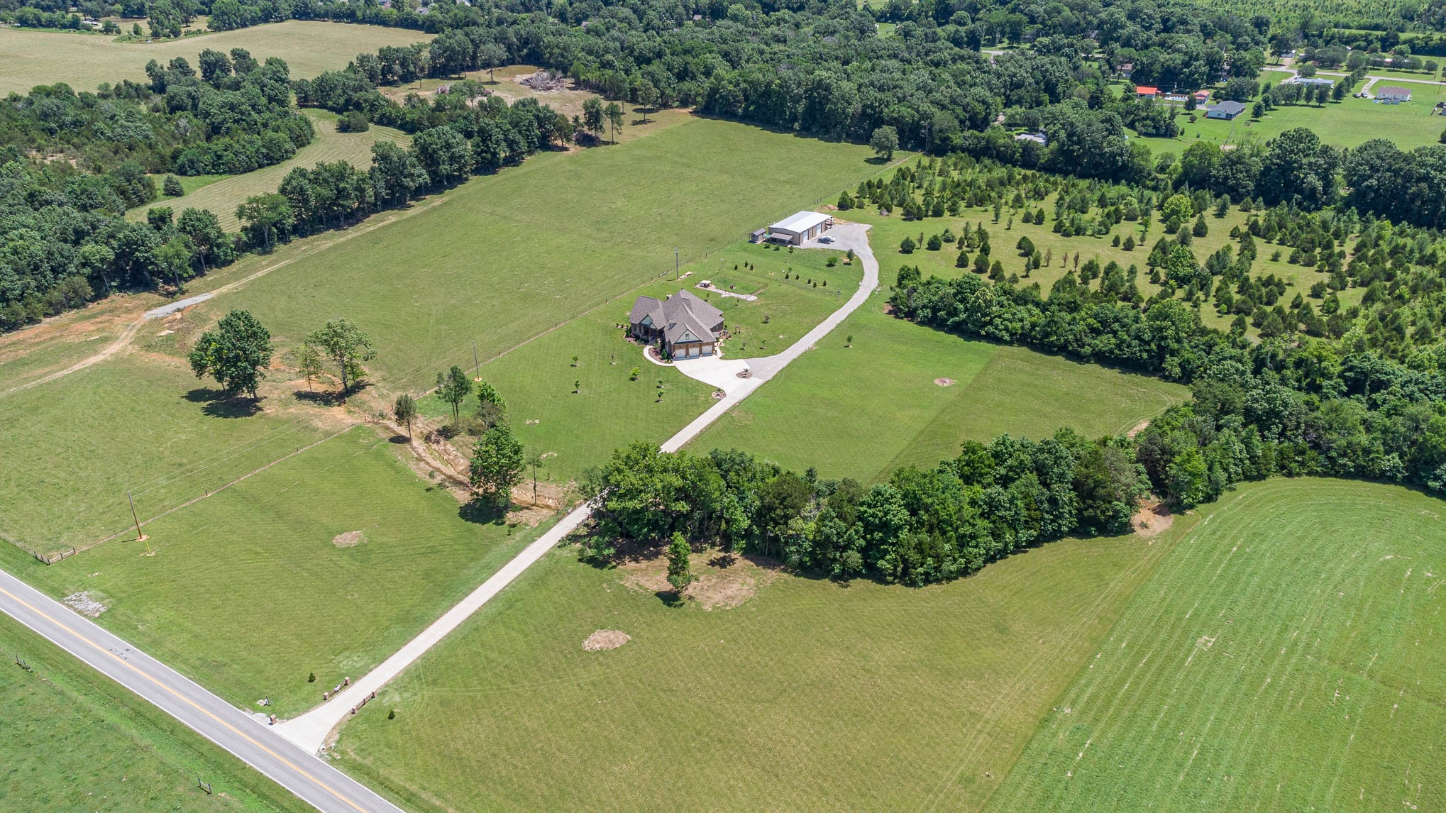 1176 Halls Mill Road Unionville, TN 37180 - Photo 37 of 40 Gallery Image 37