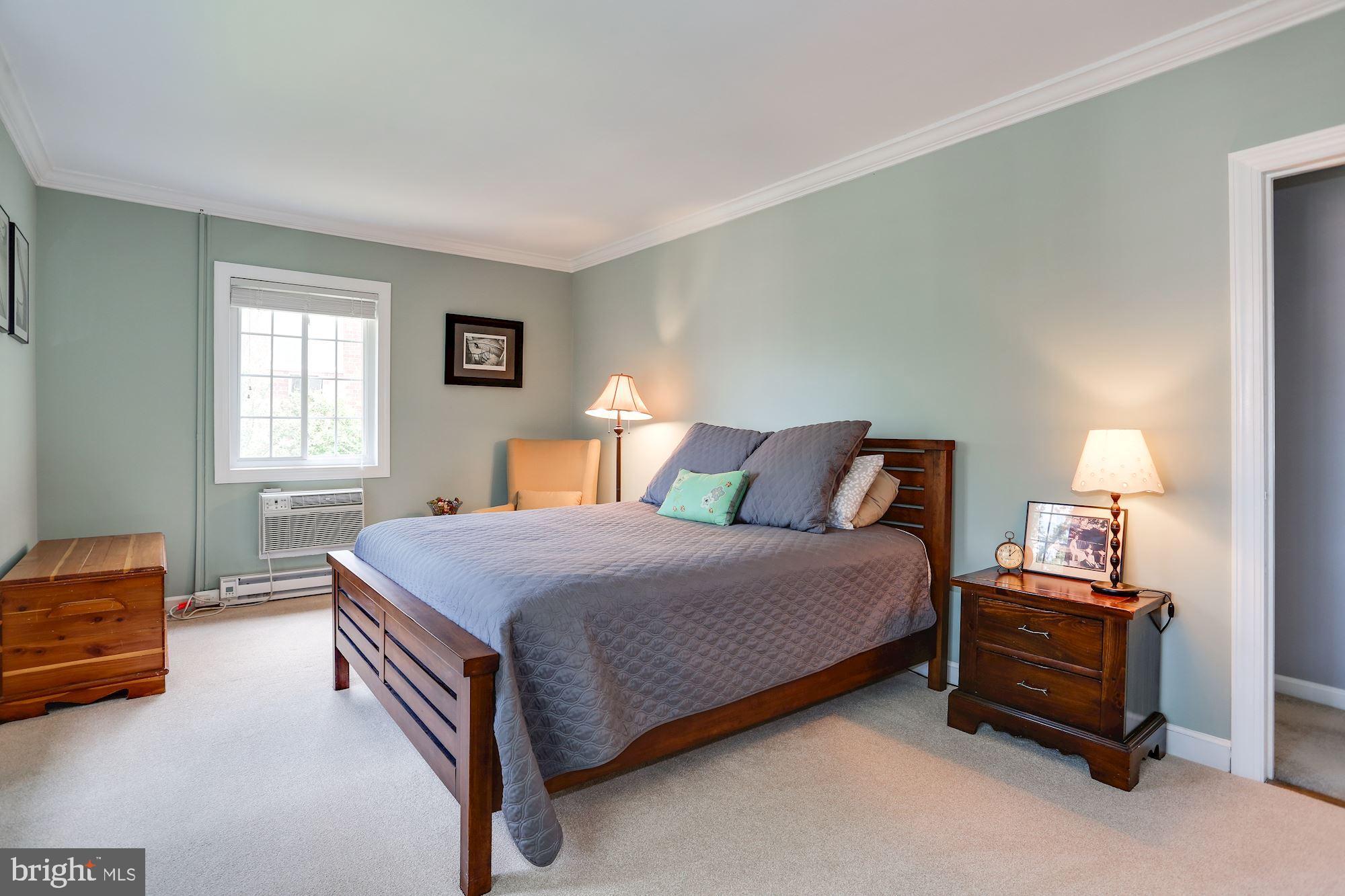 3243 Gunston Road, Unit 104 Alexandria, VA 22302 - Photo 14 of 27 Bedroom