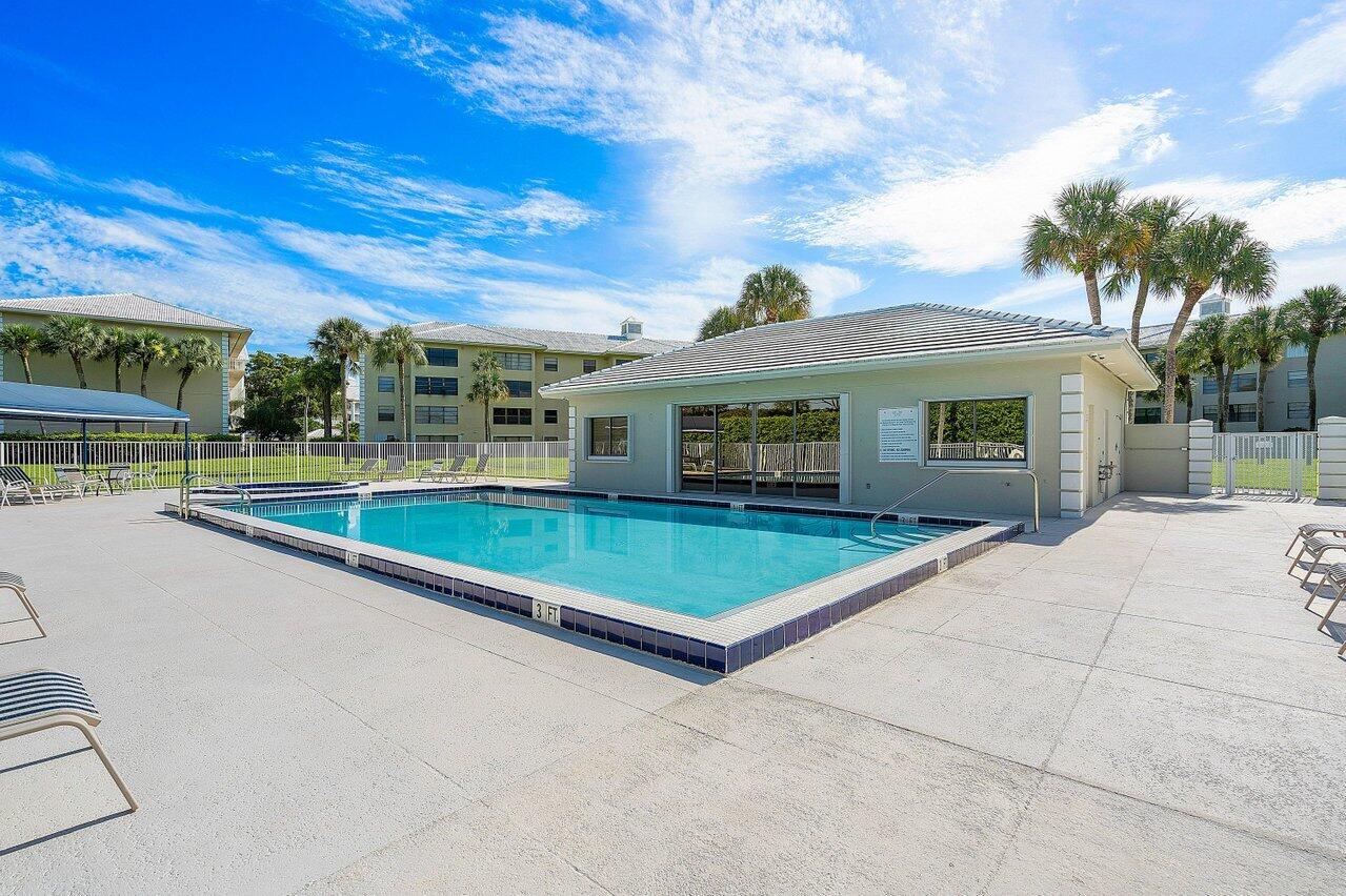 6169 Balboa Circle, Unit 103 Boca Raton, FL 33433 - Photo 22 of 25 Community Pool