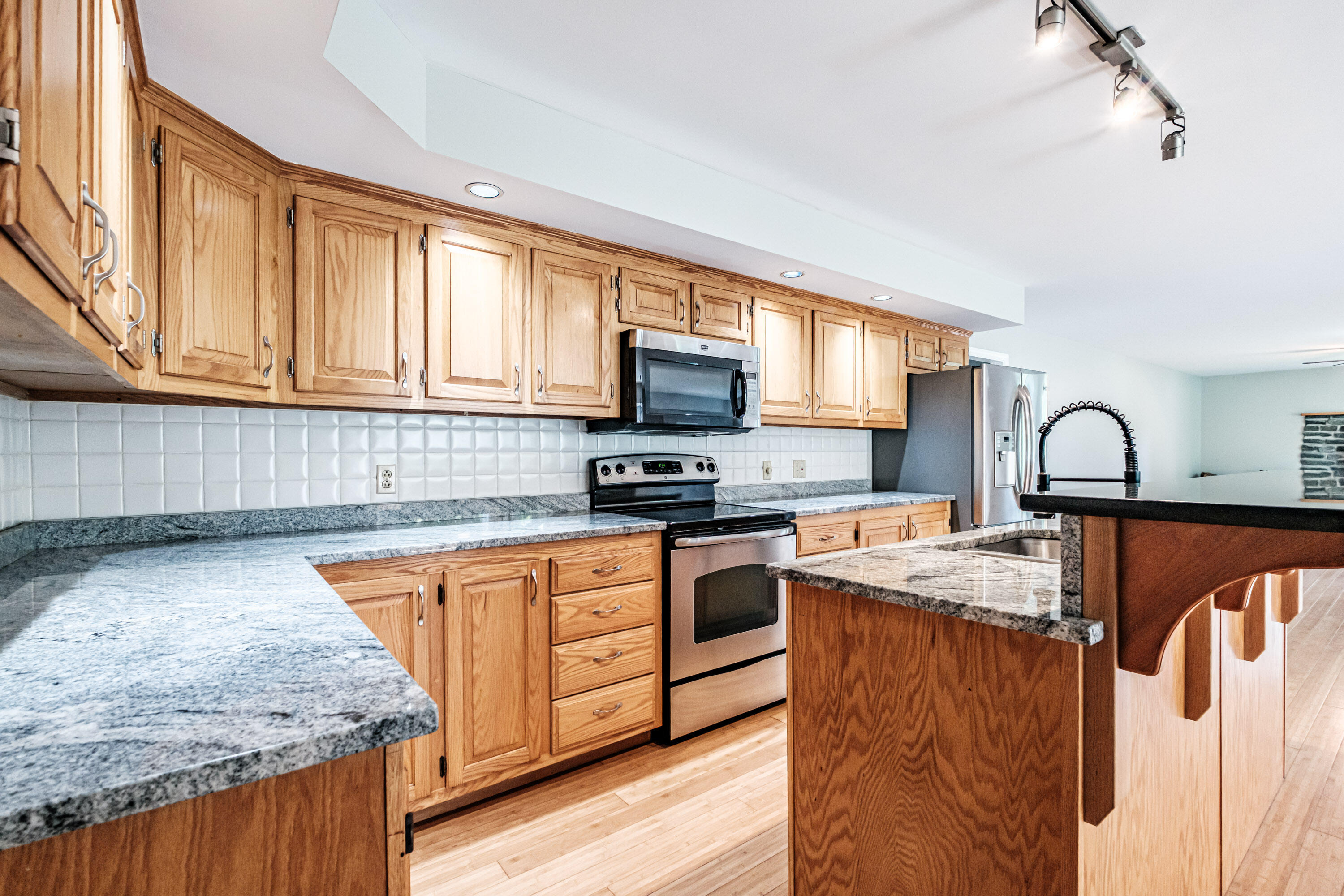 235 Augusta Road Topsham, ME 04086 - Photo 4 of 89 20260605gp-63039