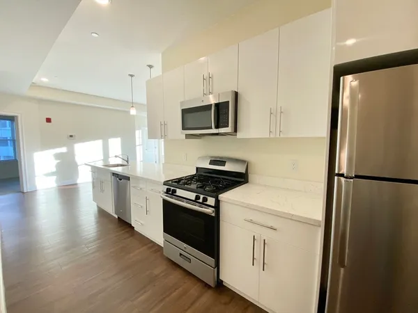 $4,200 | 81 Amory Street, Unit 301, Boston, MA 02119