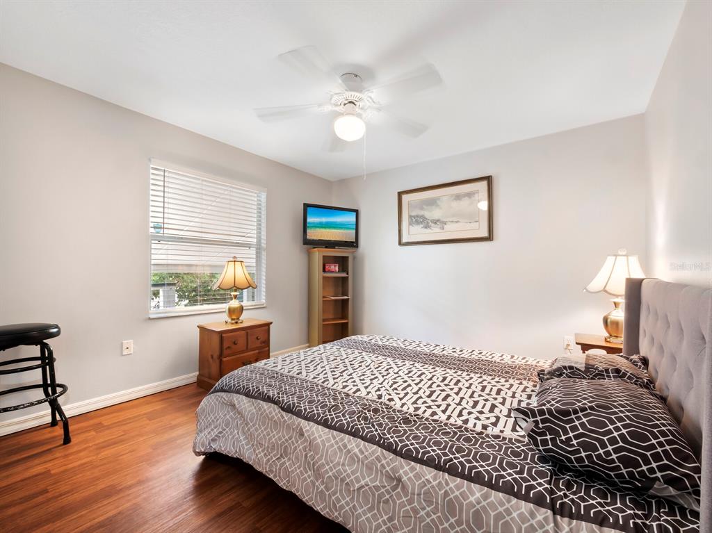 109 Shore Road Nokomis, FL 34275 - Photo 15 of 51