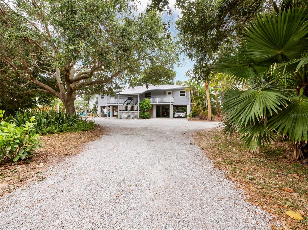 109 Shore Road Nokomis, FL 34275 - Photo 27 of 51