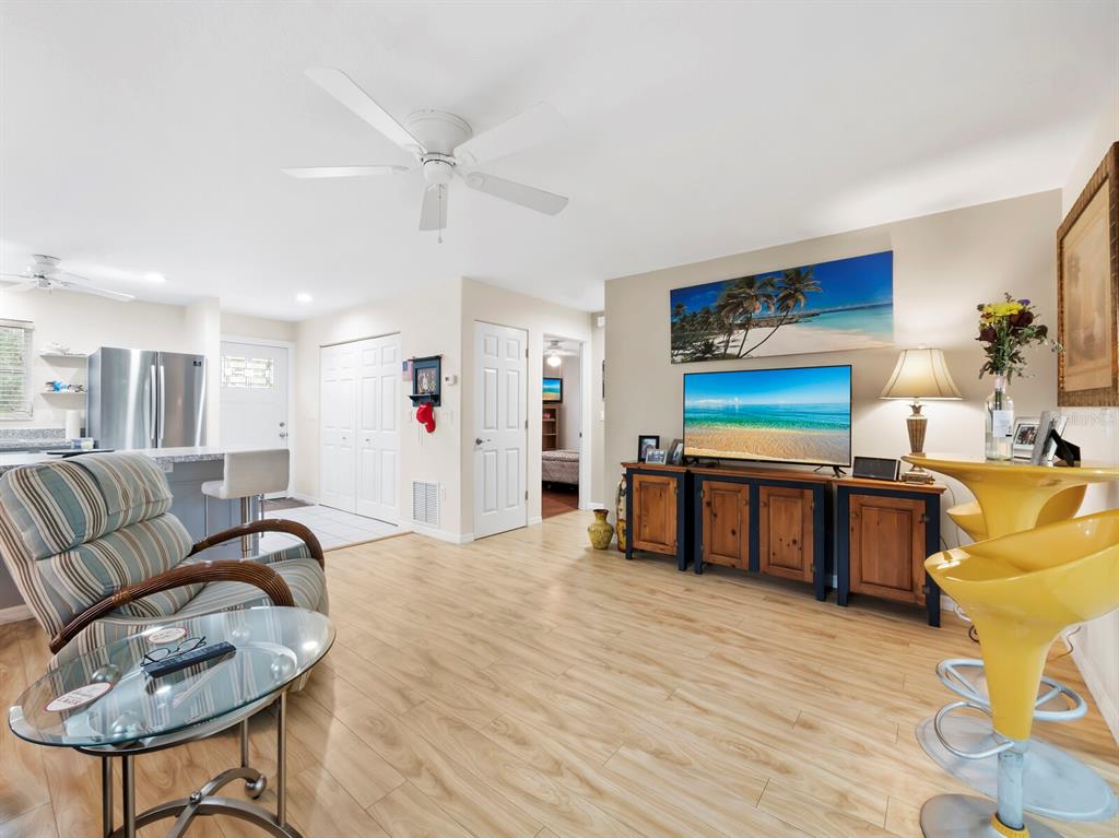 109 Shore Road Nokomis, FL 34275 - Photo 10 of 51