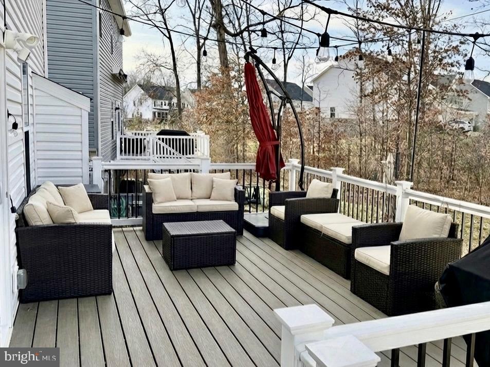 11360 Wheeler Ridge Drive Manassas, VA 20109 - Photo 23 of 32 Charming outdoor retreat for relaxation.