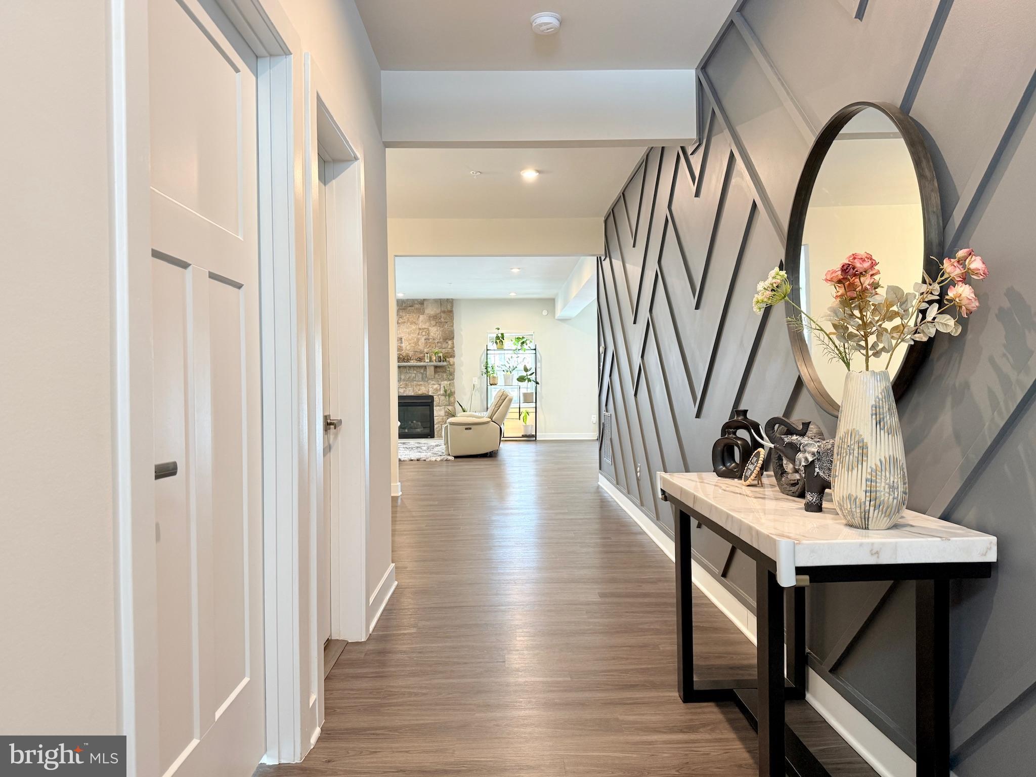 11360 Wheeler Ridge Drive Manassas, VA 20109 - Photo 3 of 32 Stylish hallway with modern accents.