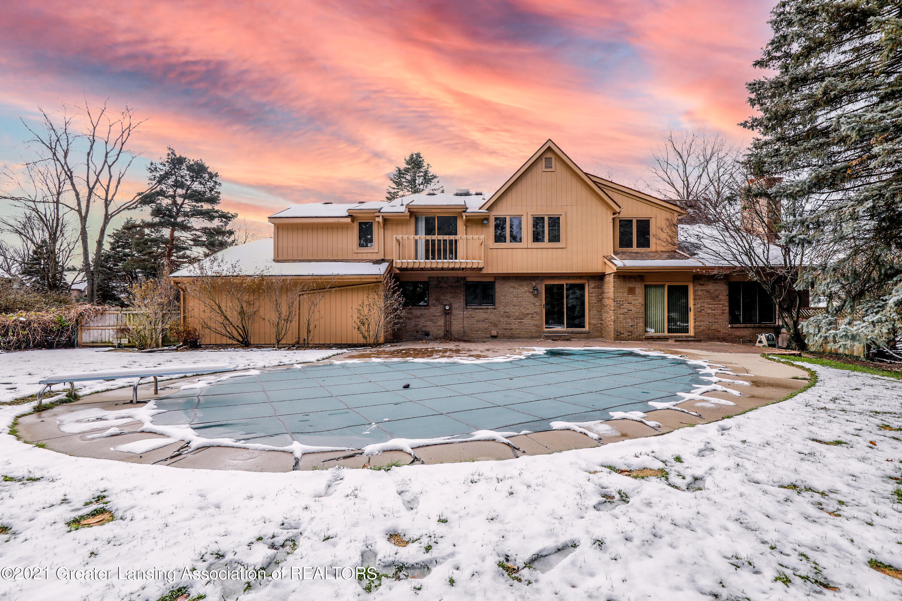 1494 Dennison Road East Lansing, MI 48823 - Photo 35 of 40 Rear View