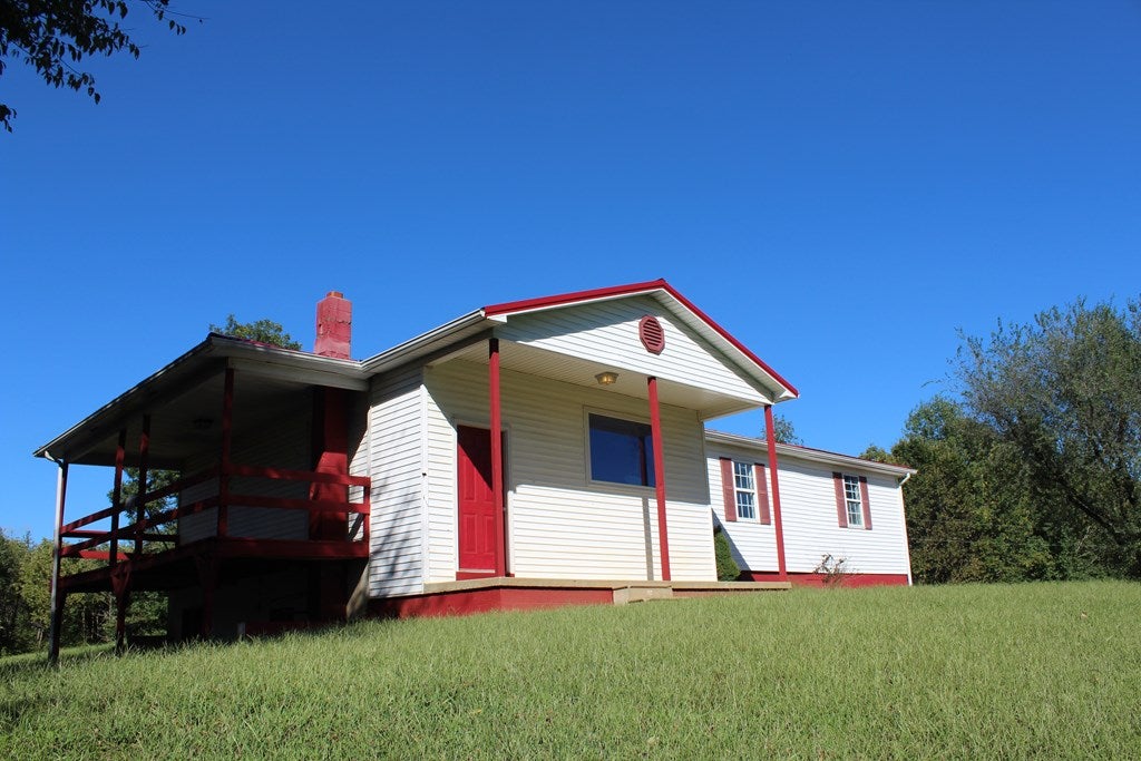 190 Gentry Road Glasgow, KY 42141 - Photo 2 of 18 Gallery Image 2
