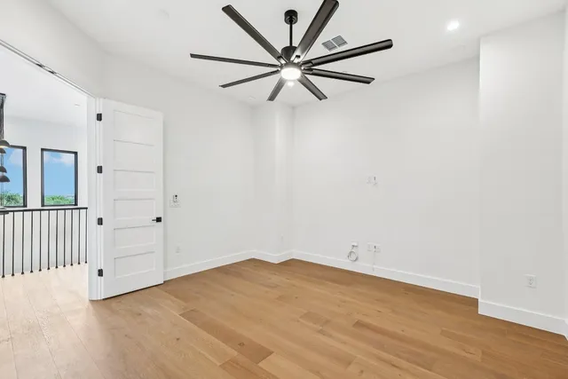 $2,299,990 | 6006 Silent Nova View, Austin, TX 78730