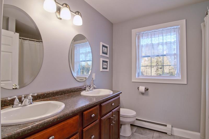 76 Ridlon Road Berwick, ME 03901 - Photo 21 of 35 Master Bath