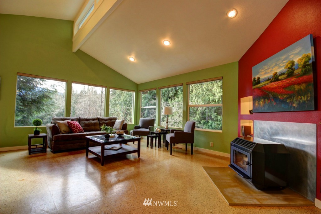 1842 Governor Road Bellingham, WA 98229 - Photo 4 of 25 Gallery Image 4