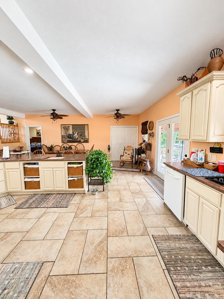 756 Rock House Road Lester, WV 25865 - Photo 12 of 67 Gallery Image 12