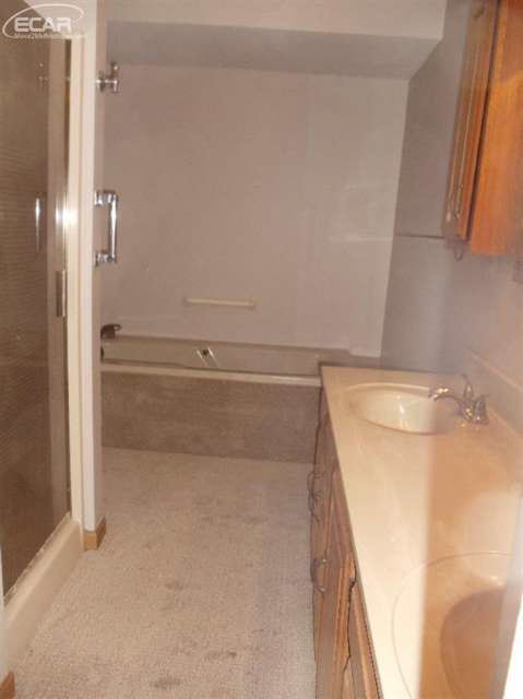 15232 E Road Montrose, MI 48457 - Photo 11 of 19 20427558-10.JPG