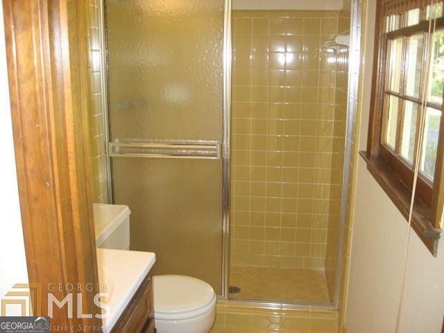 5433 Wydella Road Southwest Lilburn, GA 30047 - Photo 12 of 15