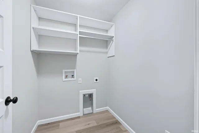 $314,900 | 108 Oak Tree Place, Avilla, IN 46710