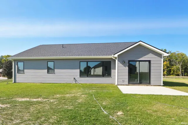 $314,900 | 108 Oak Tree Place, Avilla, IN 46710