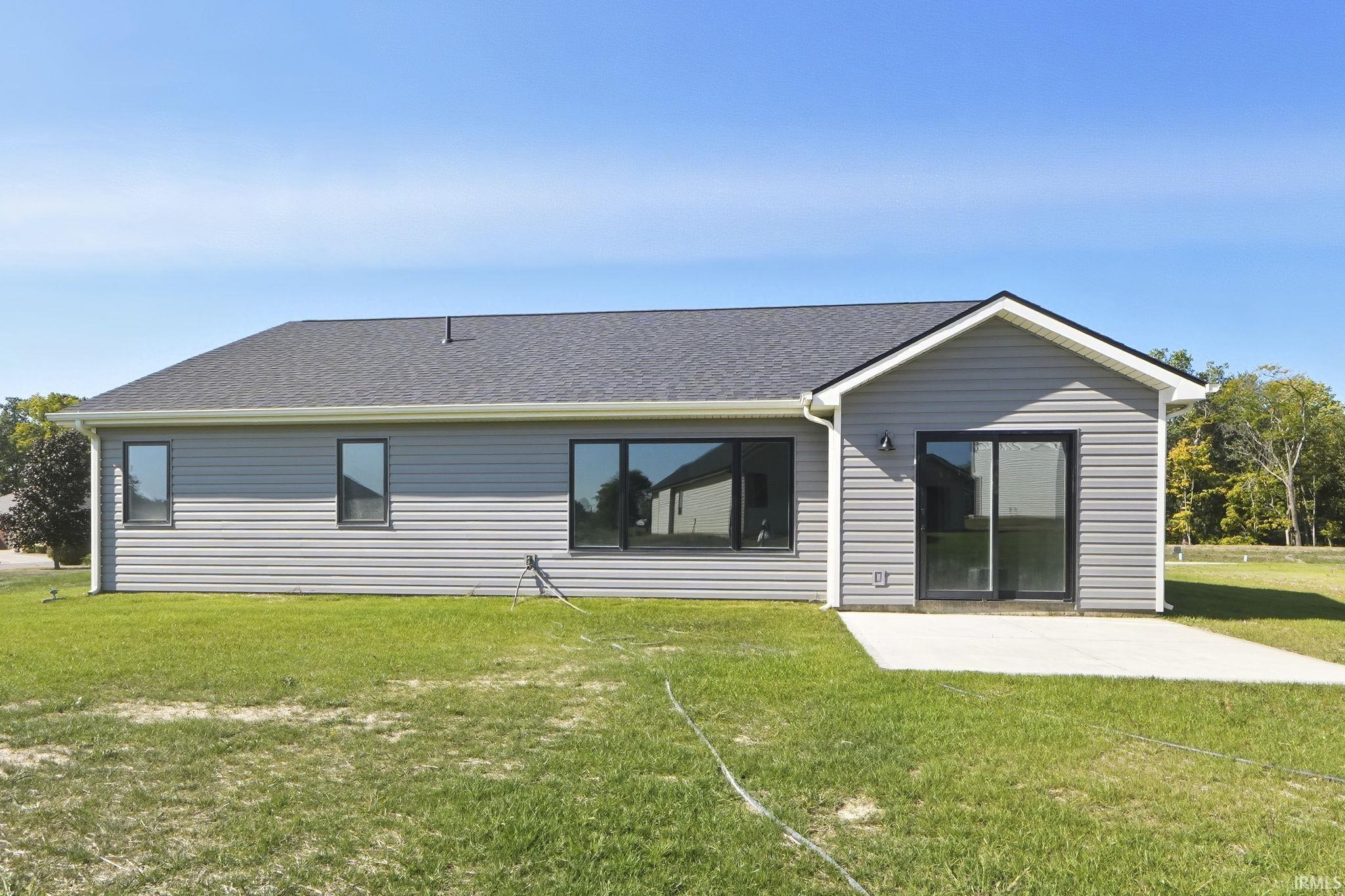 108 Oak Tree Place Avilla, IN 46710 - Photo 3 of 26