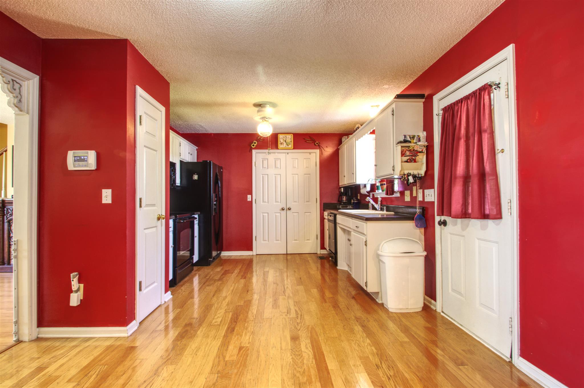 1532 Cut Off Road Murfreesboro, TN 37129 - Photo 6 of 20 Gallery Image 6