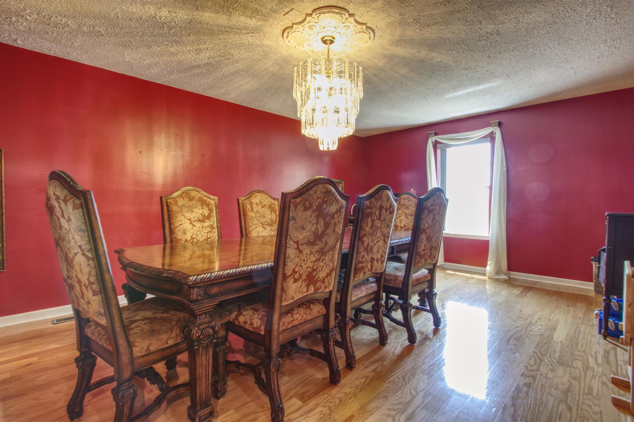 1532 Cut Off Road Murfreesboro, TN 37129 - Photo 7 of 20 Gallery Image 7