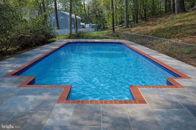 $898,000 | 32 Cherryville Hollow Road, Flemington, NJ 08822