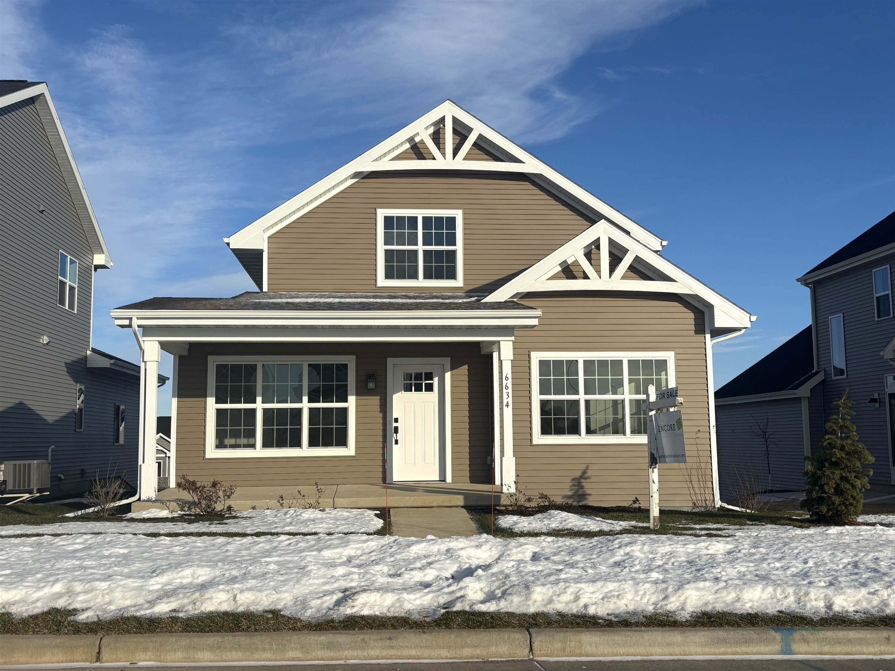 6634 Linnet Lane Middleton, WI 53562 - Photo 1 of 67