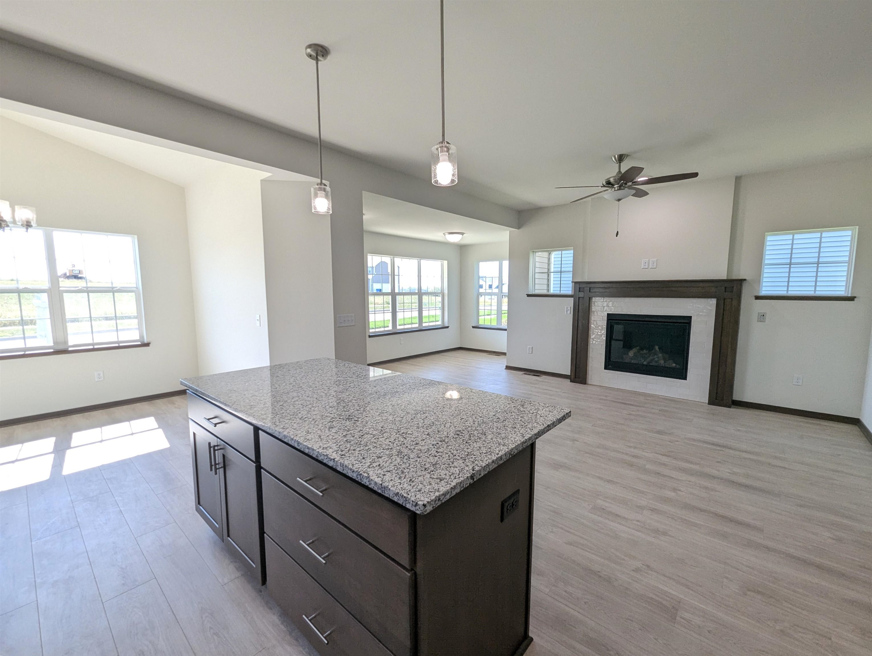 6634 Linnet Lane Middleton, WI 53562 - Photo 6 of 67