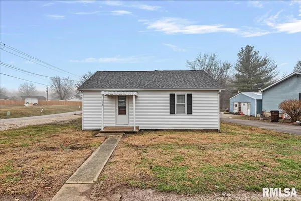 $125,000 | 701 Vine Street, Edinburg, IL 62531