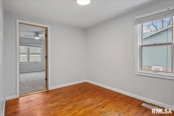 $125,000 | 701 Vine Street, Edinburg, IL 62531