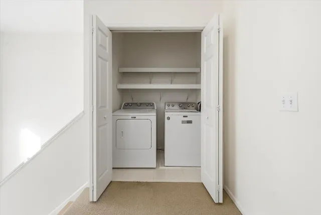 $3,995 | 325 West River Parkway, Unit 104, Minneapolis, MN 55401