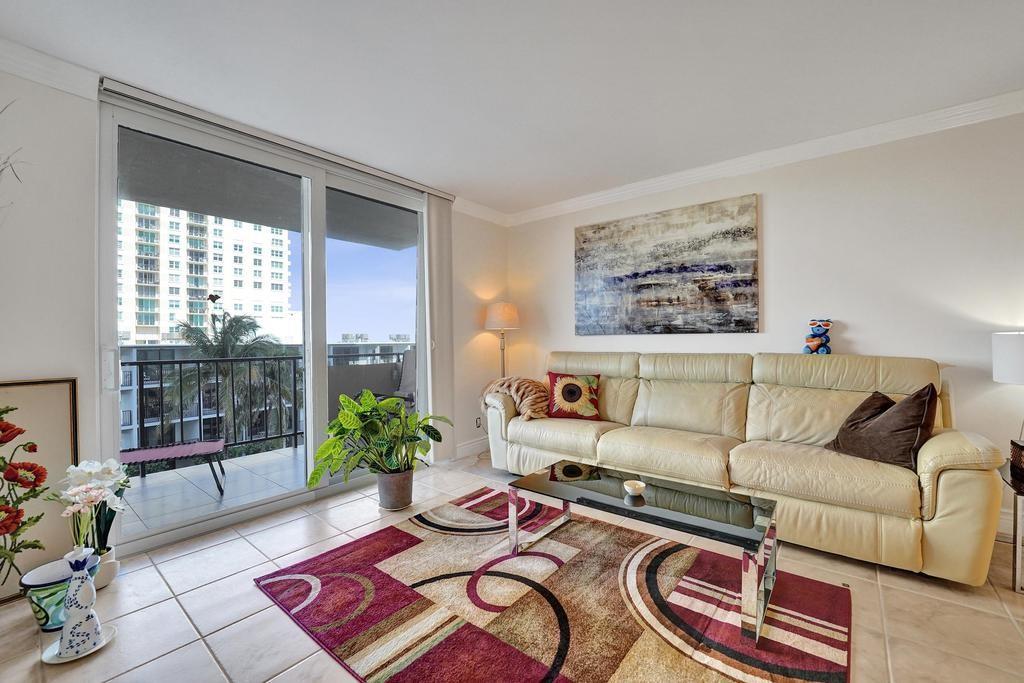 2000 South Ocean Boulevard, Unit 4C Lauderdale-by-the-Sea, FL 33062 - Photo 11 of 49