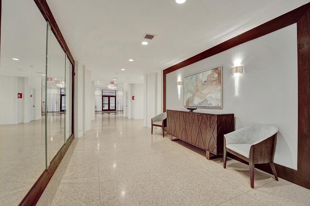 2000 South Ocean Boulevard, Unit 4C Lauderdale-by-the-Sea, FL 33062 - Photo 32 of 49