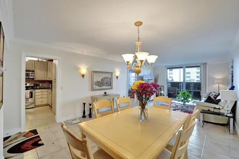 $499,000 | 2000 South Ocean Boulevard, Unit 4C, Lauderdale-by-the-Sea, FL 33062