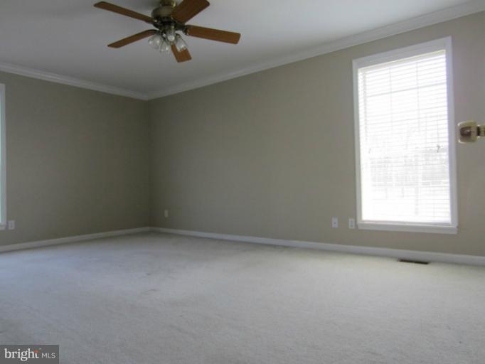 7065 Leeds Manor Road Marshall, VA 20115 - Photo 6 of 14 Bedroom (Master)