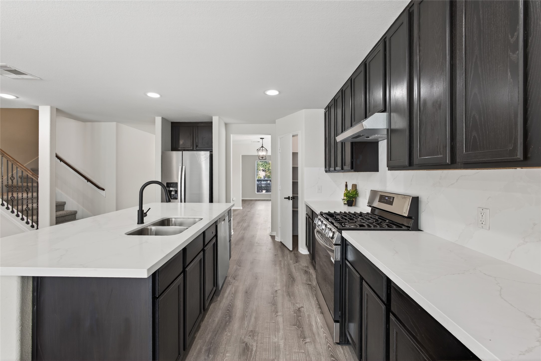 2306 Garden Square Path Spring, TX 77386 - Photo 9 of 49 Beautiful Kitchen with new quartz counters and NEW appliances