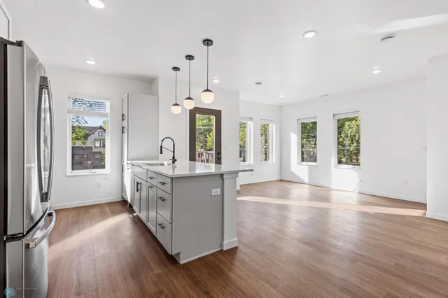 $534,900 | 502 8th Street South, Unit 1, Fargo, ND 58103