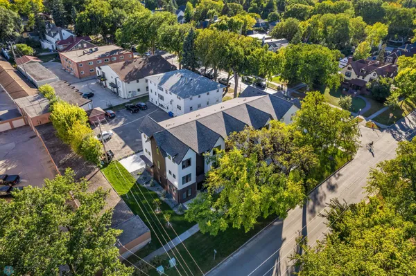 $505,900 | 502 8th Street South, Unit 1, Fargo, ND 58103