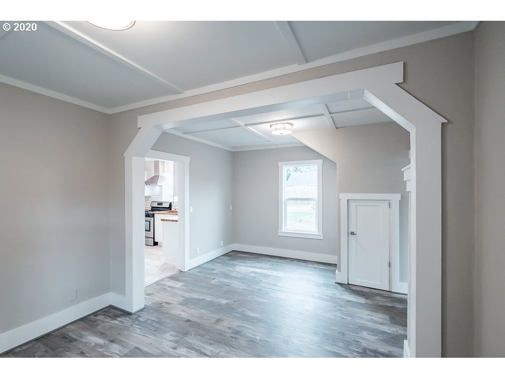 1410 5th Street Springfield, OR 97477 - Photo 12 of 32