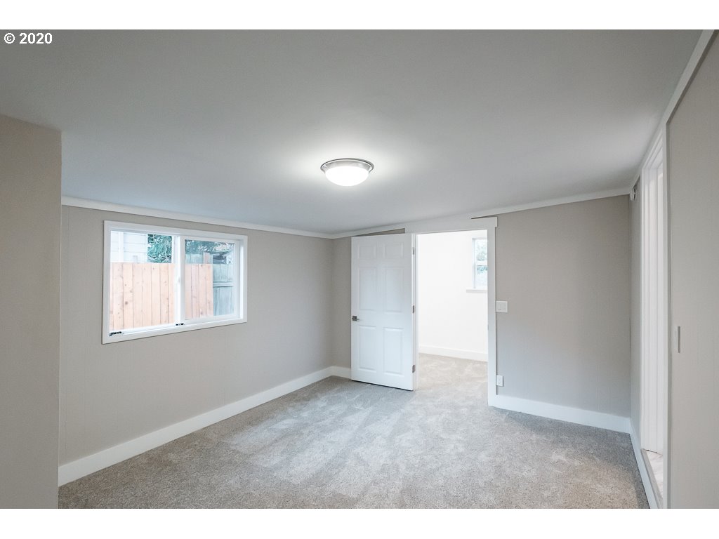1410 5th Street Springfield, OR 97477 - Photo 23 of 32