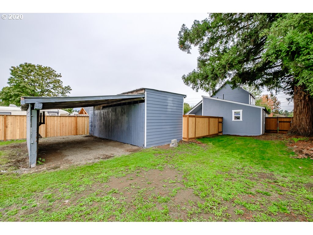 1410 5th Street Springfield, OR 97477 - Photo 30 of 32
