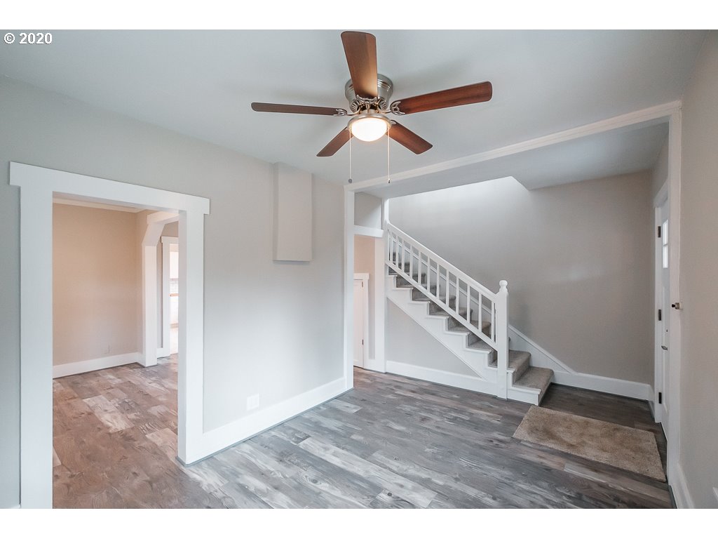 1410 5th Street Springfield, OR 97477 - Photo 10 of 32