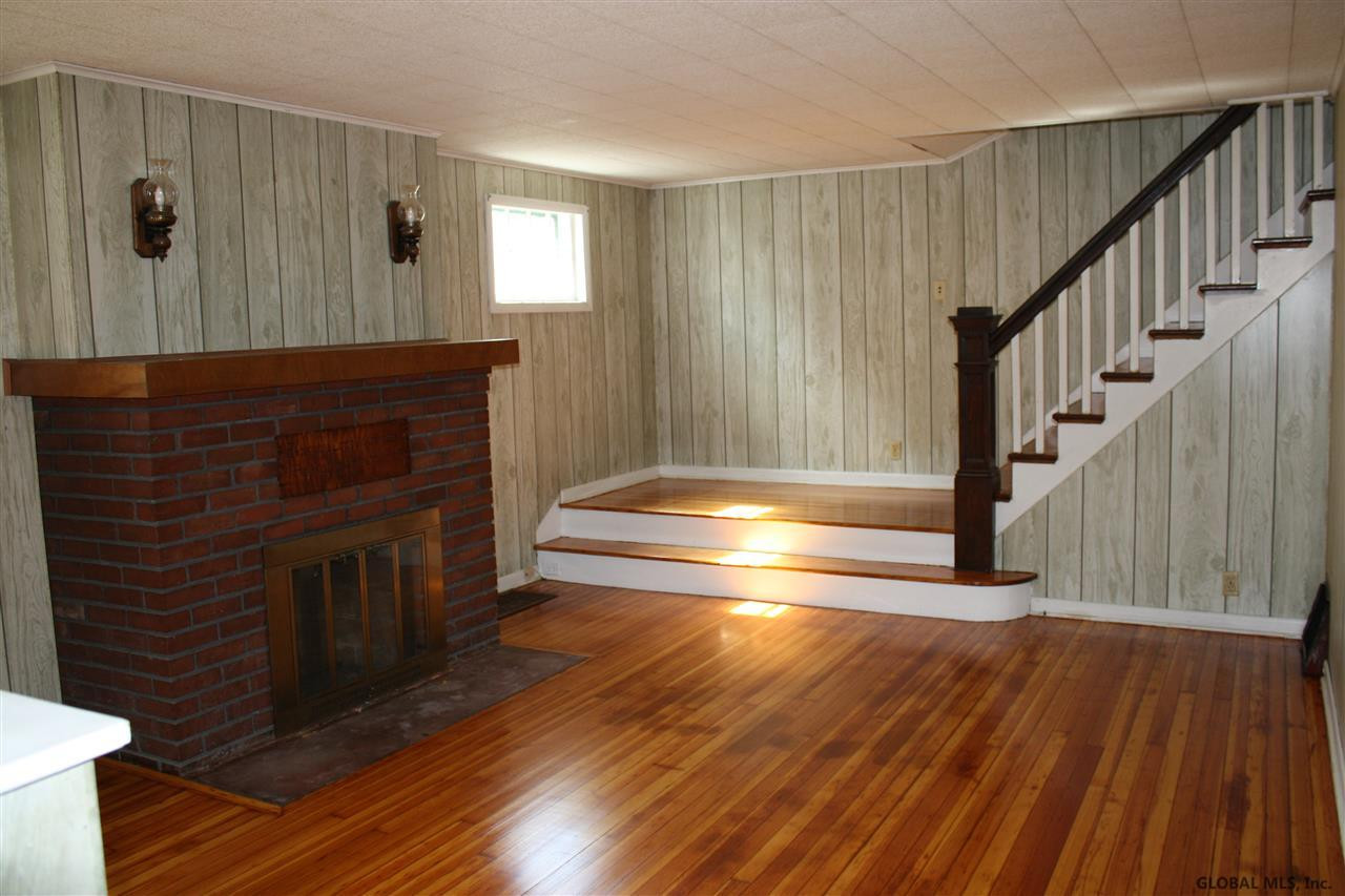 32 Menands Road Menands, NY 12204 - Photo 2 of 15 Photo 2