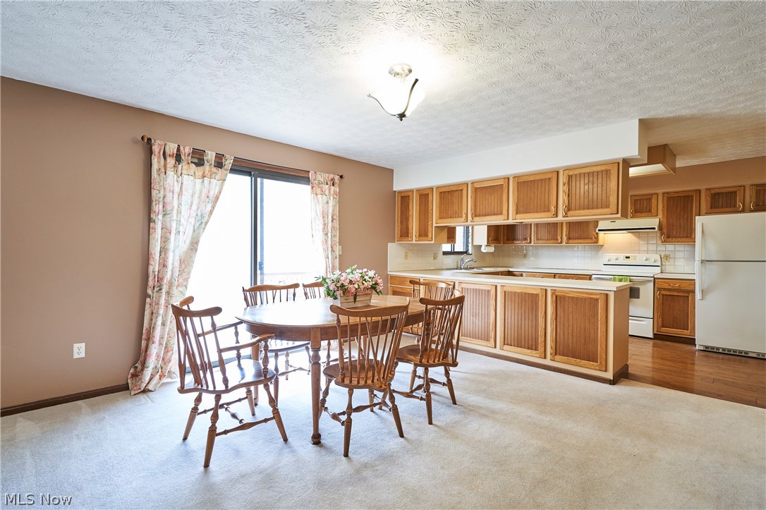 171 Granger Road, Unit 142 Medina, OH 44256 - Photo 5 of 27