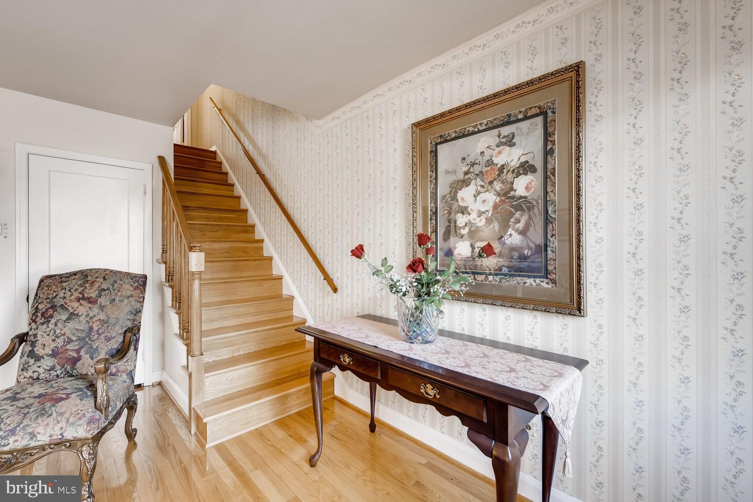 2238 Firethorn Road Baltimore, MD 21220 - Photo 3 of 32