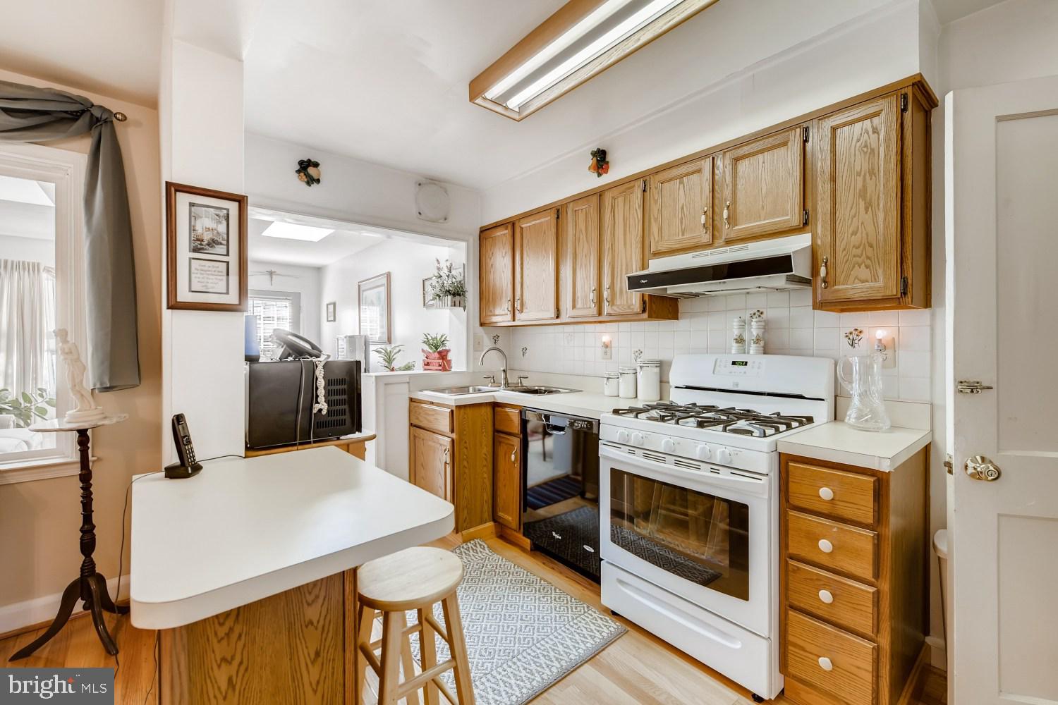 2238 Firethorn Road Baltimore, MD 21220 - Photo 8 of 32