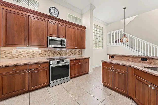 $4,300 | 11218 Osprey Lake Lane, Palm Beach Gardens, FL 33412