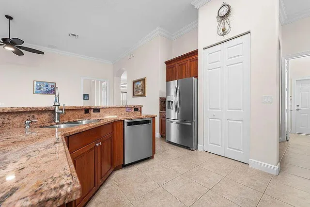 $4,300 | 11218 Osprey Lake Lane, Palm Beach Gardens, FL 33412